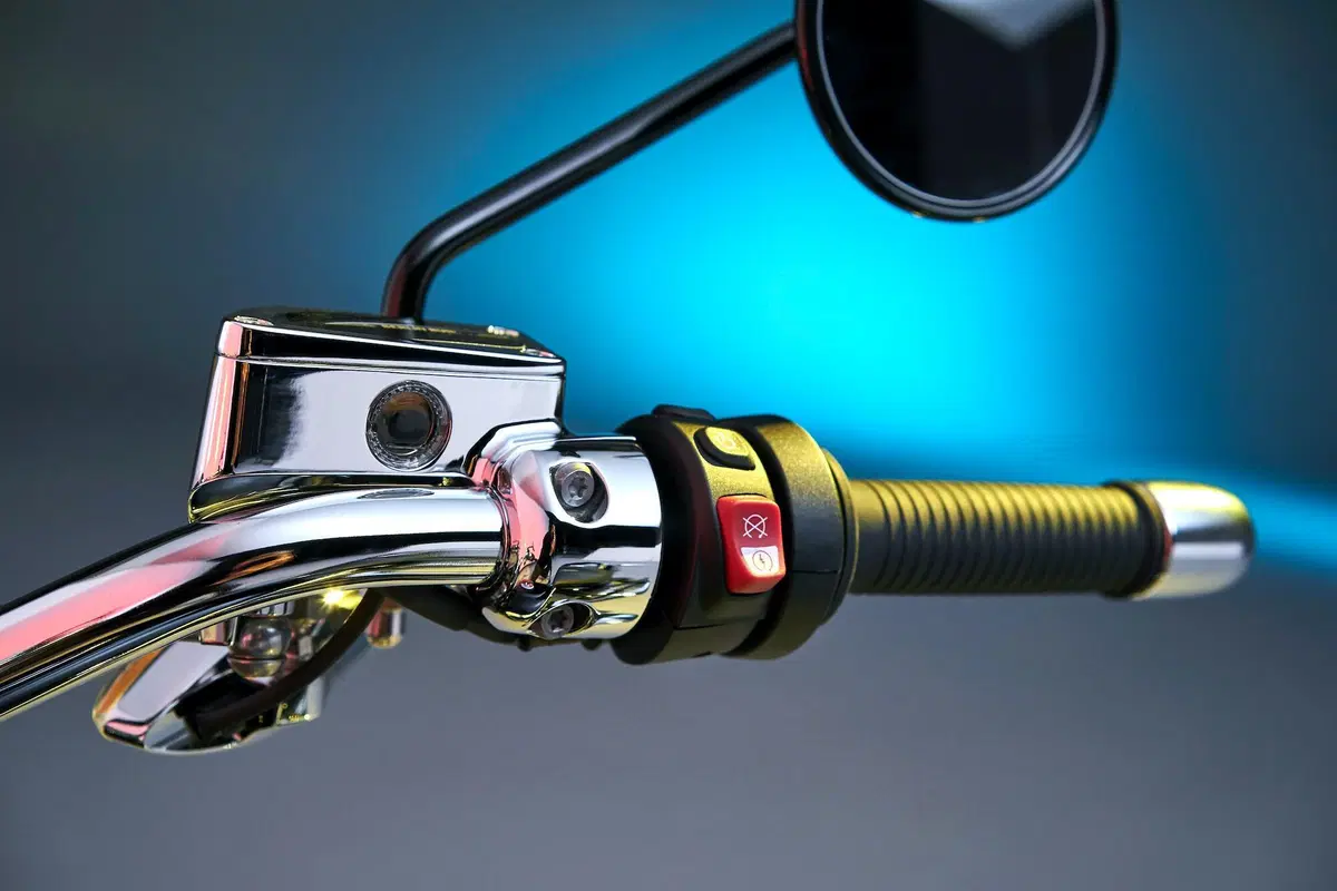 BMW R18: eccola qui. Foto, video, prezzo e disponibilità (13)