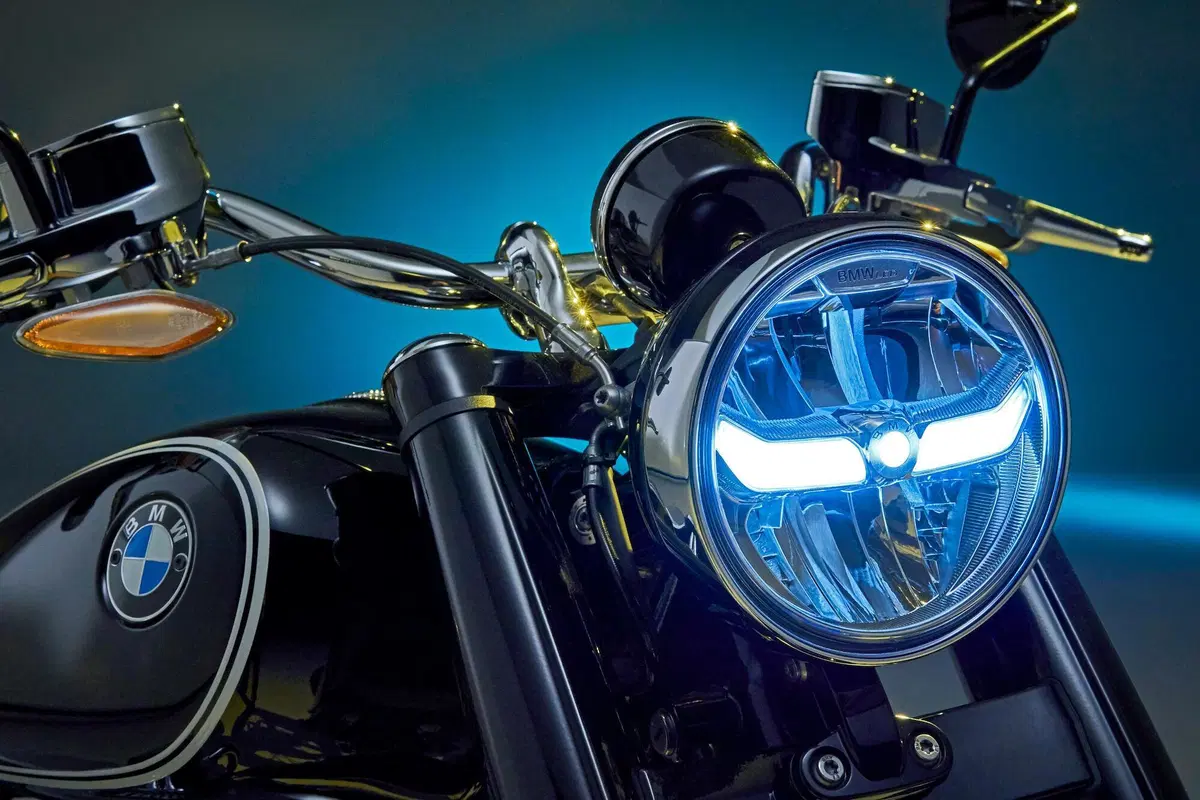 BMW R18: eccola qui. Foto, video, prezzo e disponibilità (24)