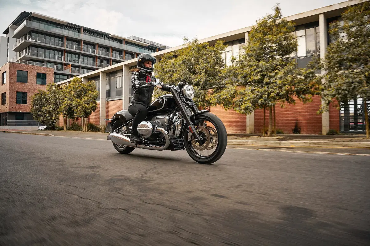 BMW R18: eccola qui. Foto, video, prezzo e disponibilità (30)