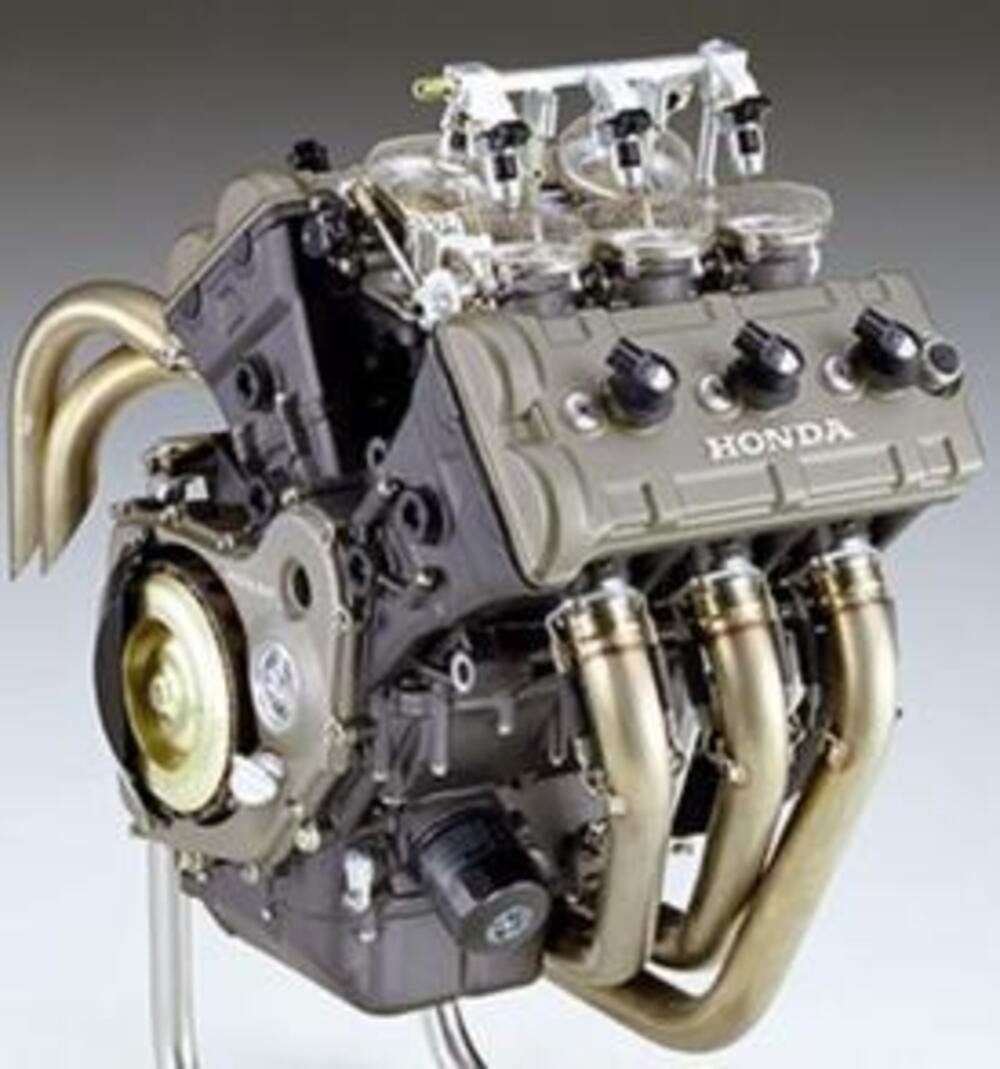 Il motore V5 della RC211V