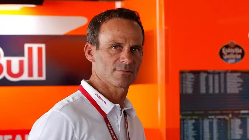 MotoGP. Alberto Puig su Marquez: "Non &egrave; una primadonna". E su Pol Espargaro: "Su una Honda sarebbe velocissimo"