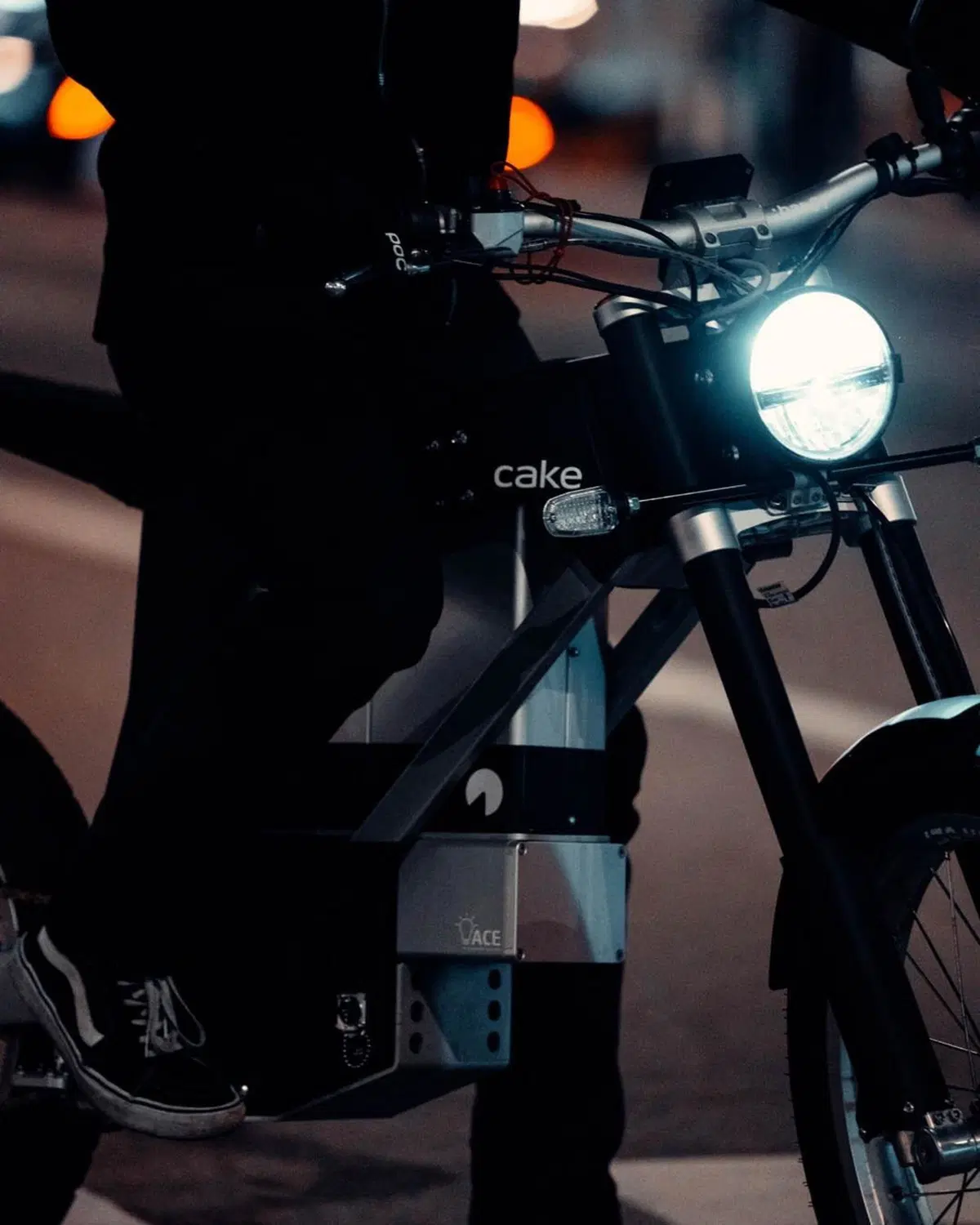 Kalk INK SL. La moto elettrica di Cake "pronto strada" (3)