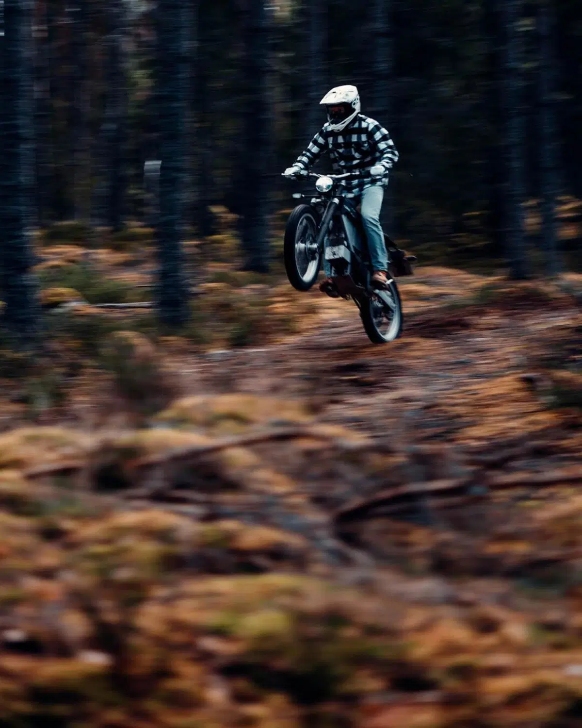 Kalk INK SL. La moto elettrica di Cake "pronto strada" (4)