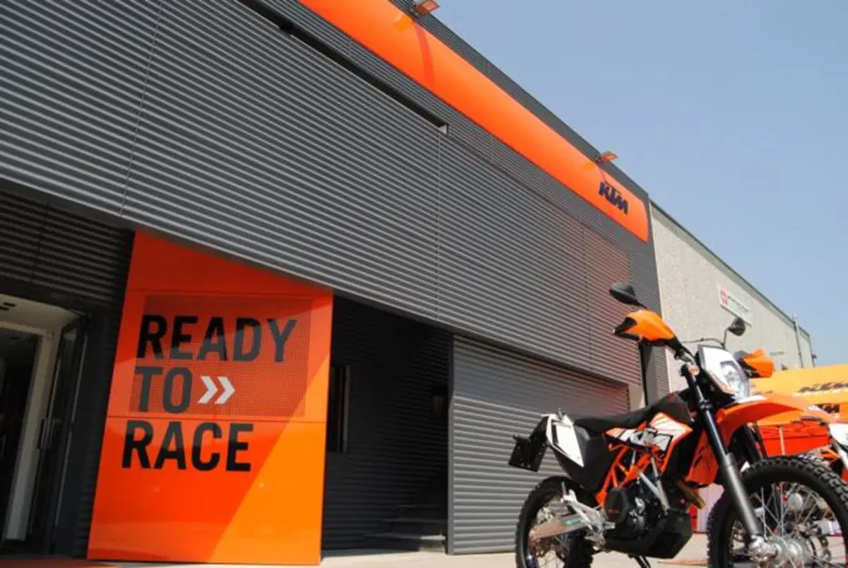 KTM Italia inaugura la nuova sede ad Albano S. Alessandro (2)