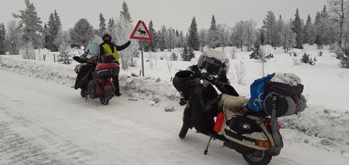 Fino al Grande Nord, là dove osano le Vespa… (9)