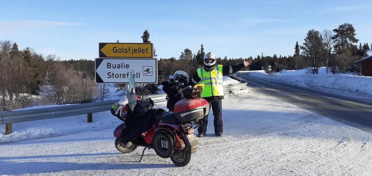Fino al Grande Nord, là dove osano le Vespa… (11)