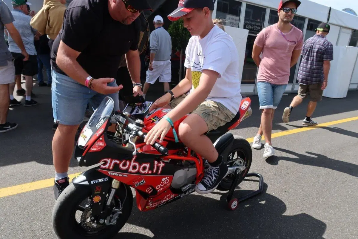 SBK Phillip Island, le foto della gara oltre la gara (22)