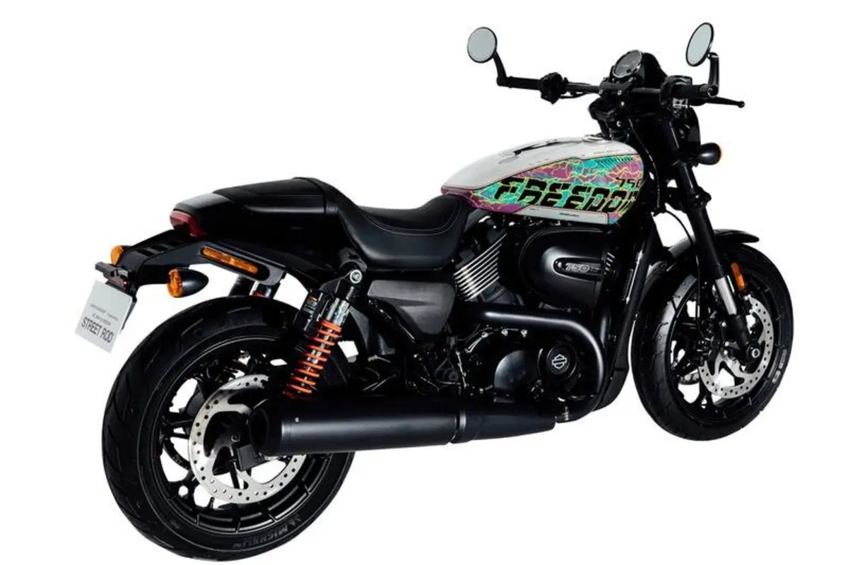 Harley-Davidson vende in Giappone 10 esemplari in edizione limitata