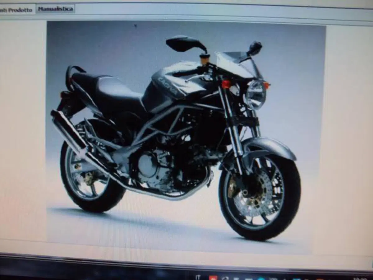 PEDANA POGGIAPIEDE CAGIVA MV Agusta (4)