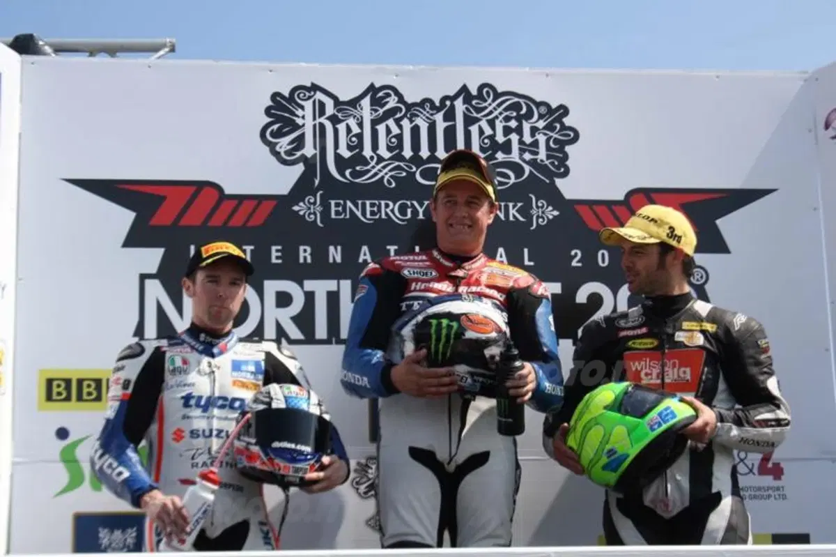 Stefan Baum (Pirelli): “Da NW200 e TT indicazioni per lo sviluppo delle nostre gomme” (7)