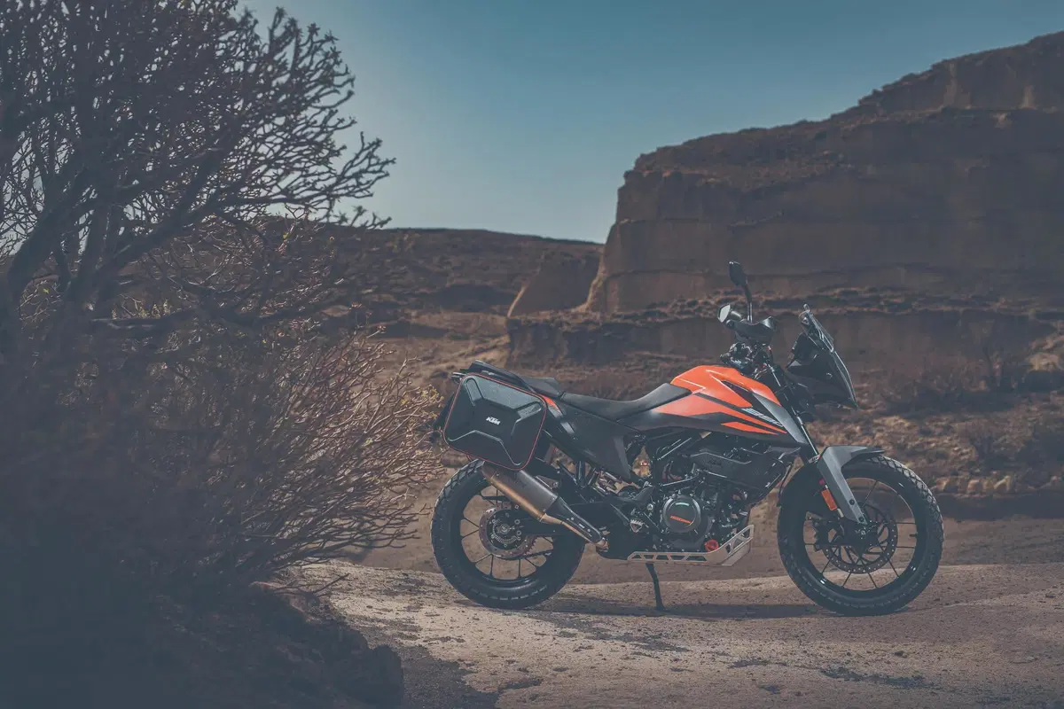 KTM 390 Adventure TEST: in sella con Francois, scopriamo pro & contro! (3)