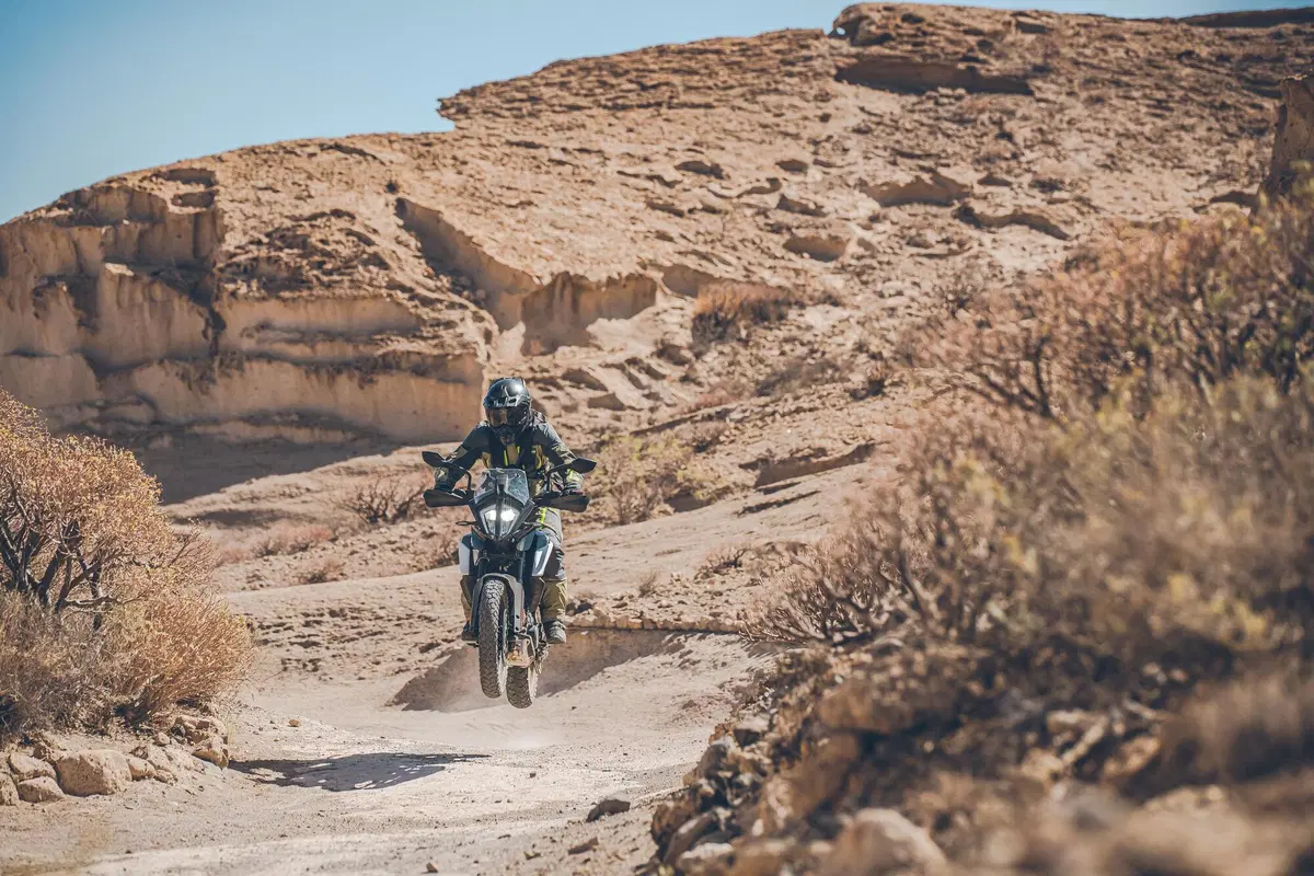 KTM 390 Adventure TEST: in sella con Francois, scopriamo pro & contro!
