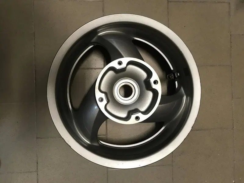Ruota post Silver Wing 600 VV Honda (7)