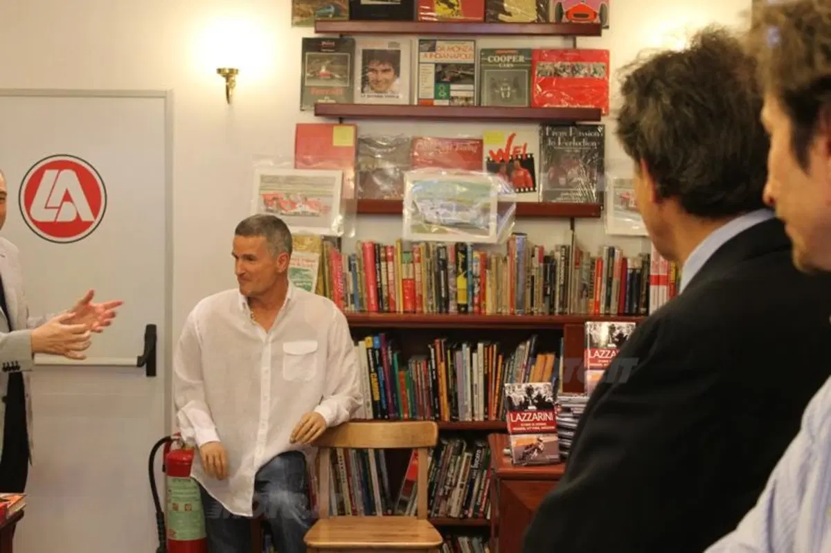 Enzo Lazzarini ha presentato il libro: “Storie di Uomini, Pensieri, Vittorie, Emozioni” (6)