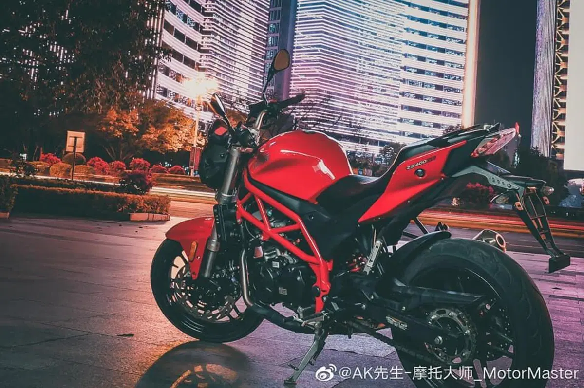 La futura Cyclone 650 con il motore Norton è realtà (2)