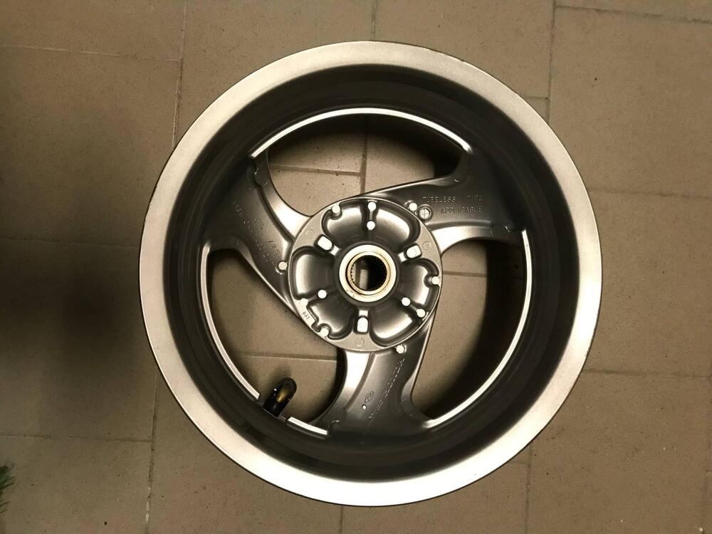 Ruota post Honda Silver Wing VV