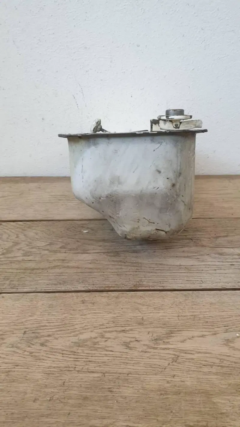 Serbatoio Vespa bianco S.L Piaggio (7)