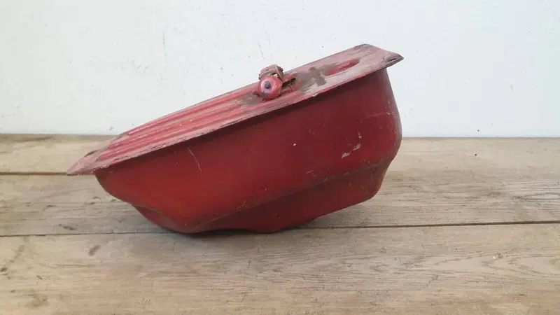 Serbatoio Vespa rosso S.L Piaggio (2)