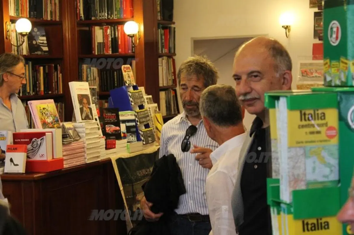 Enzo Lazzarini ha presentato il libro: “Storie di Uomini, Pensieri, Vittorie, Emozioni” (37)