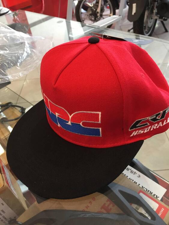 cap CRF 1000 HRC Honda (3)