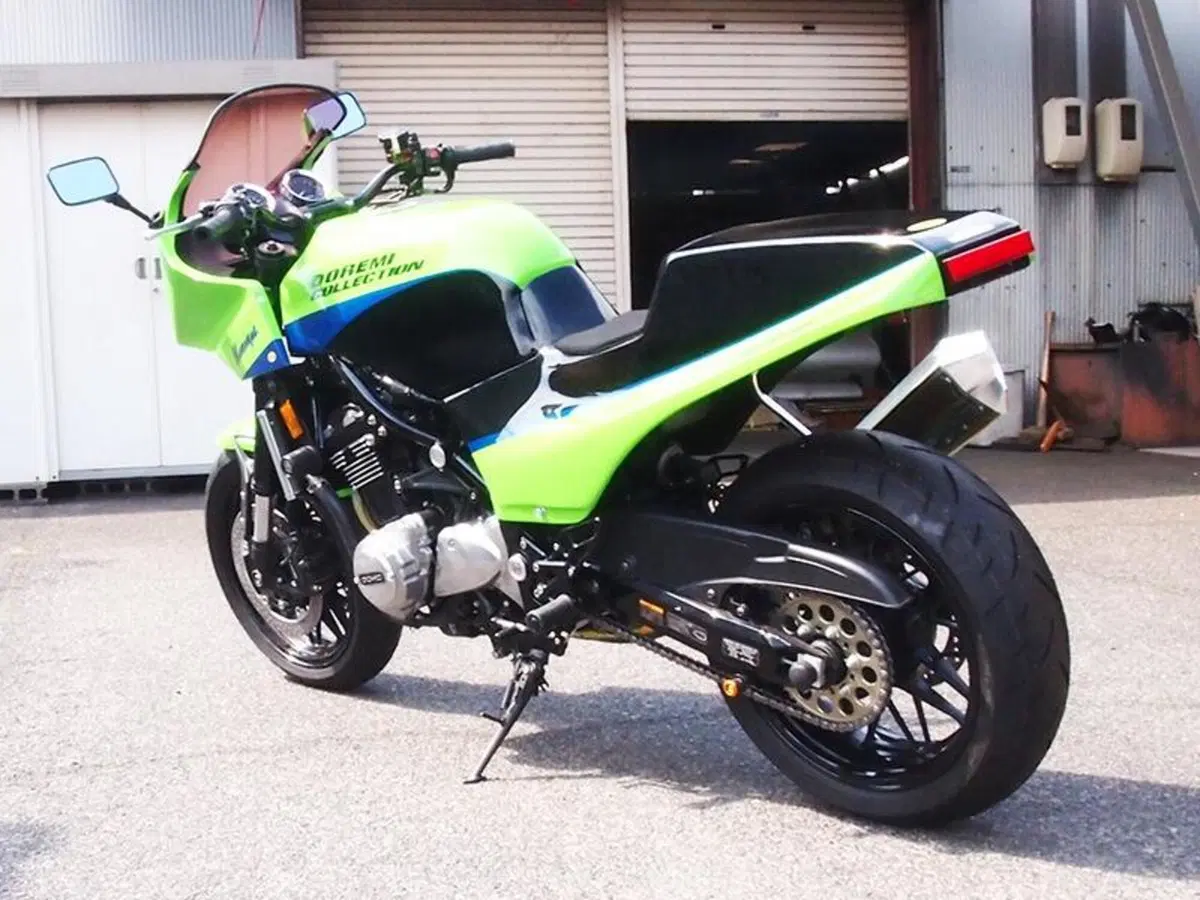 Kawasaki Z900RS Nininja. E la mitica GPZ900R rivive (14)