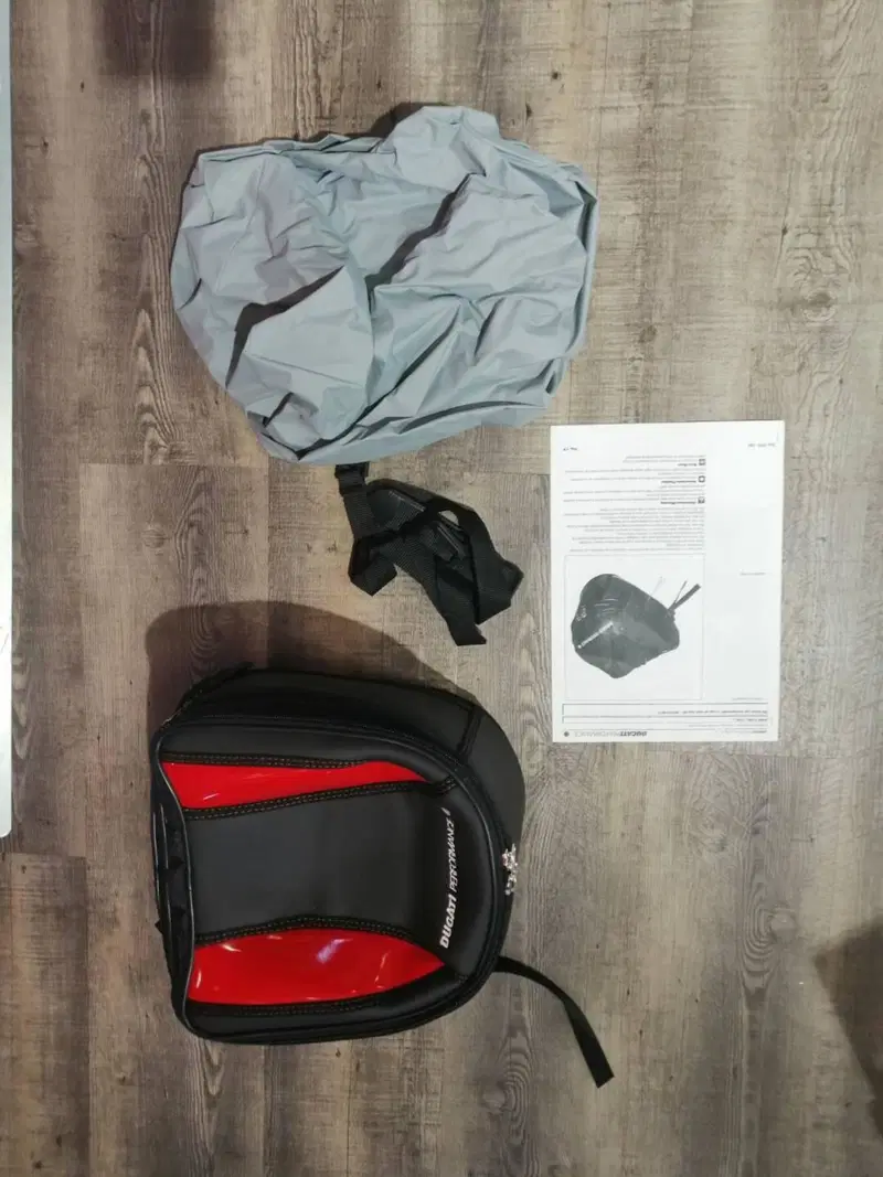 BORSA PORTAPACCHI HYPERMOTARD Ducati (5)