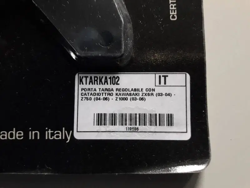 Portatarga Kawasaki Z750 / Z1000 / ZX6R Lightech (2)