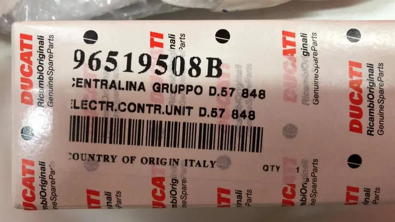 Kit collettori Ducati 848 con centralina e molle (2)