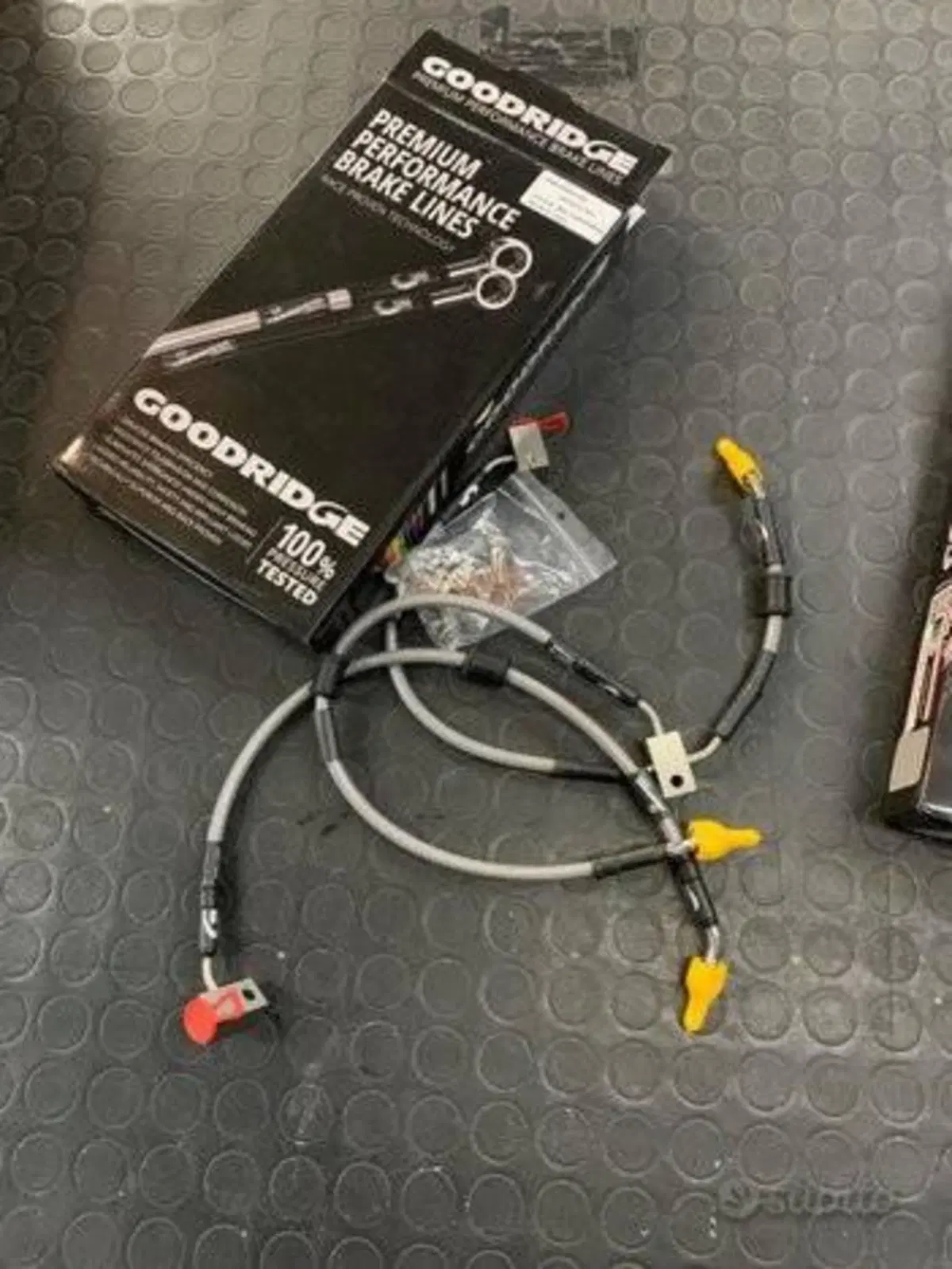 Goodridge kit tubi freno in treccia cbr1000 rr (2)