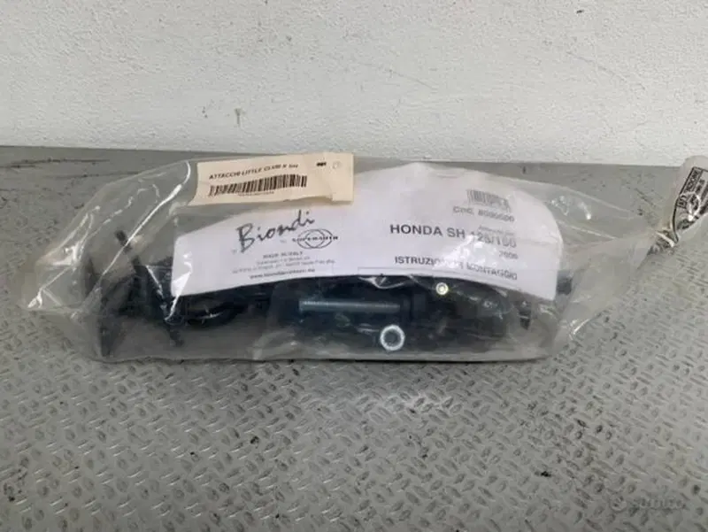 Attacchi parabrezza per HONDA SH 125/150 2009-12 Biondi (2)
