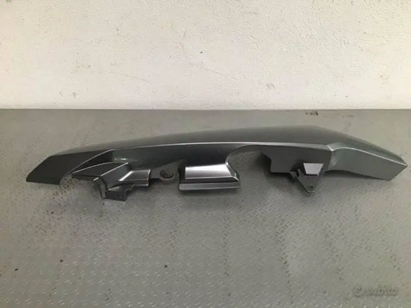 Carena riparo sedile sinistro grigio Honda NC750X (3)
