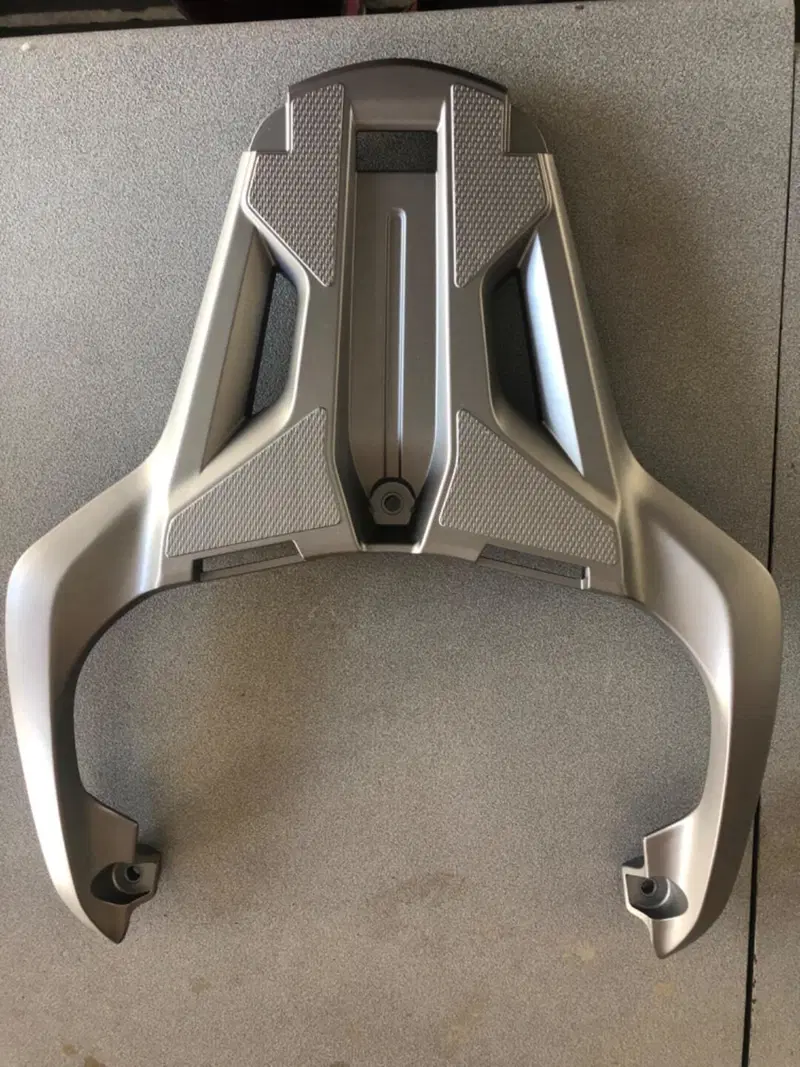 MANIGLIONE POSTERIORE BAULETTO SH Honda (2)