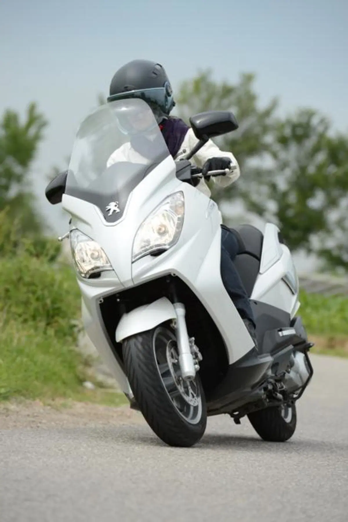 Peugeot Satelis 125  (5)