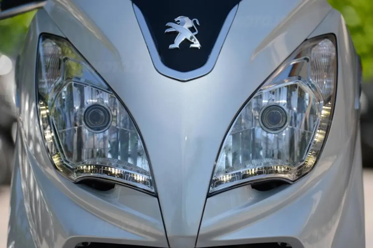 Peugeot Satelis 125  (42)