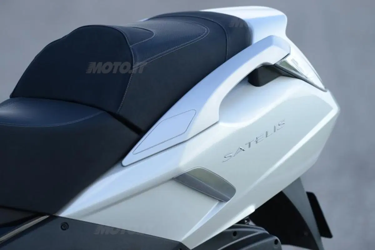 Peugeot Satelis 125  (52)
