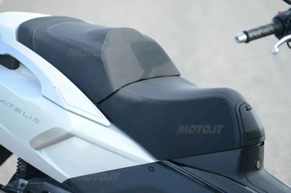 Peugeot Satelis 125  (56)