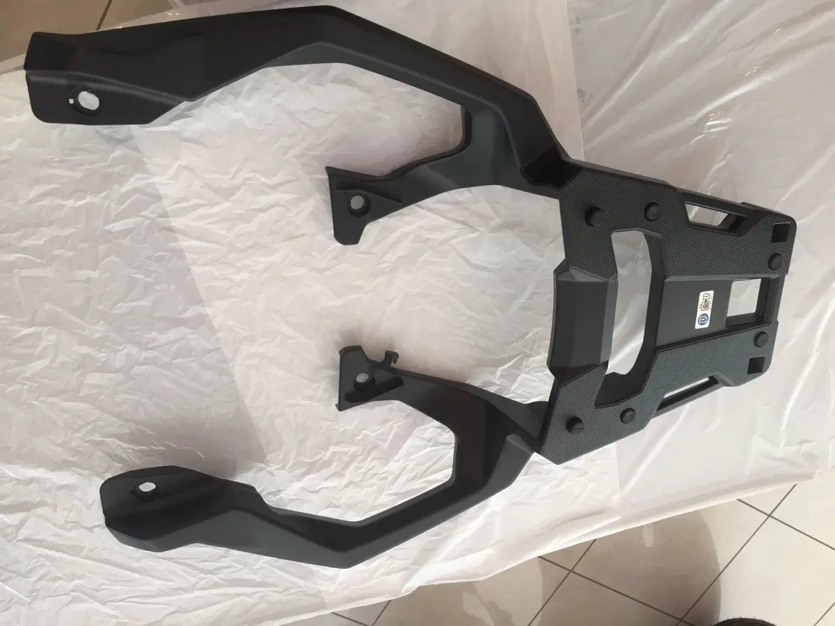 Portapacchi X-adv Honda (2)