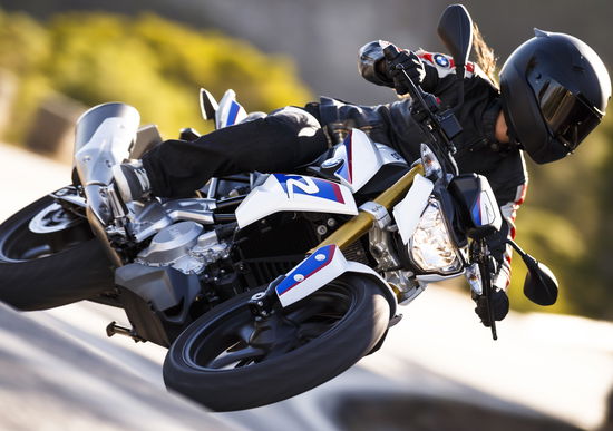 BMW G 310 R, prezzo e disponibilità