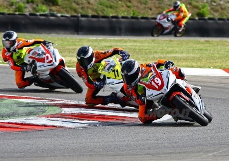 Yamaha R125 Cup 2012: il secondo round a Volpini