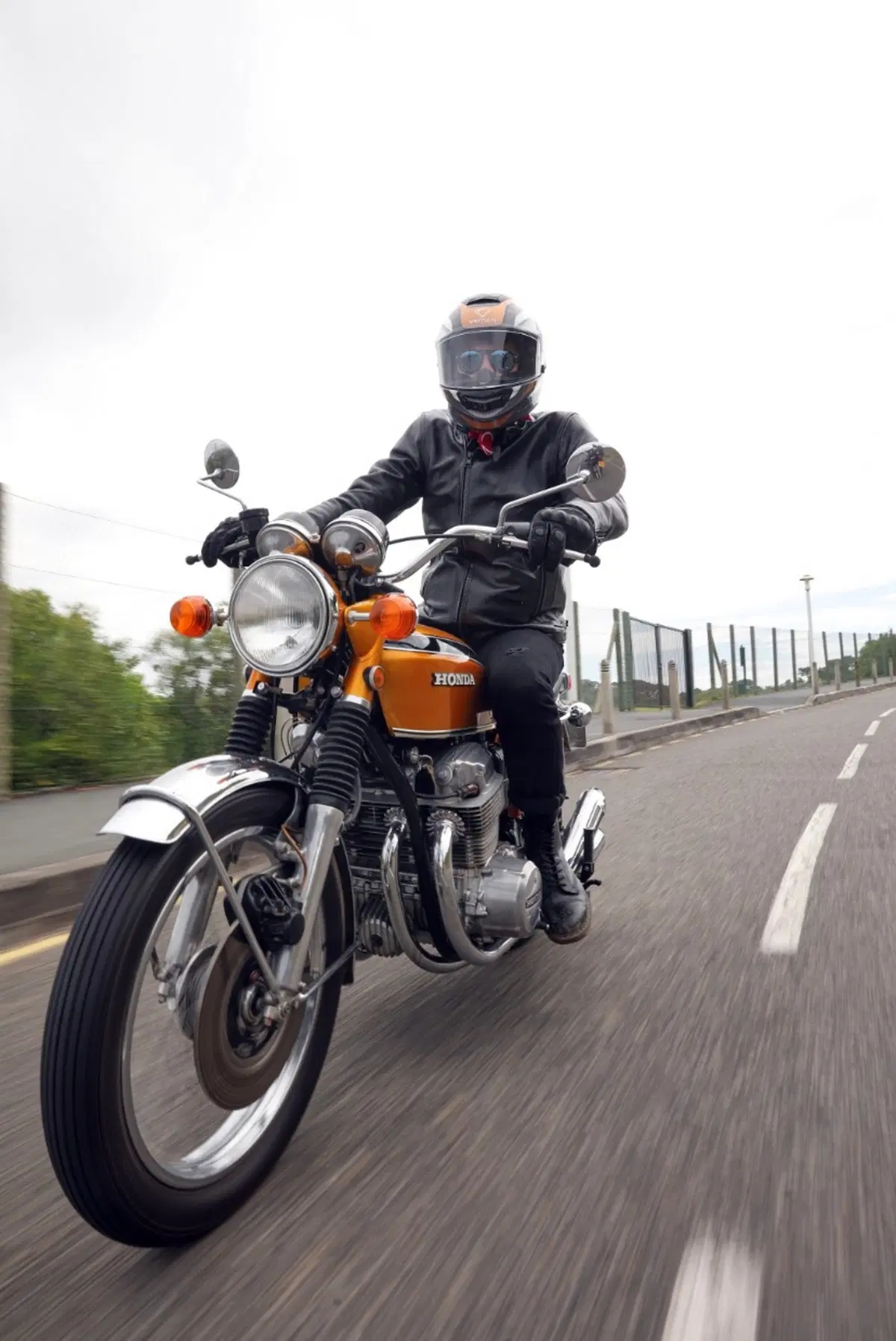 Da Barcellona a Biarritz con Honda per il Wheels&Waves (6)