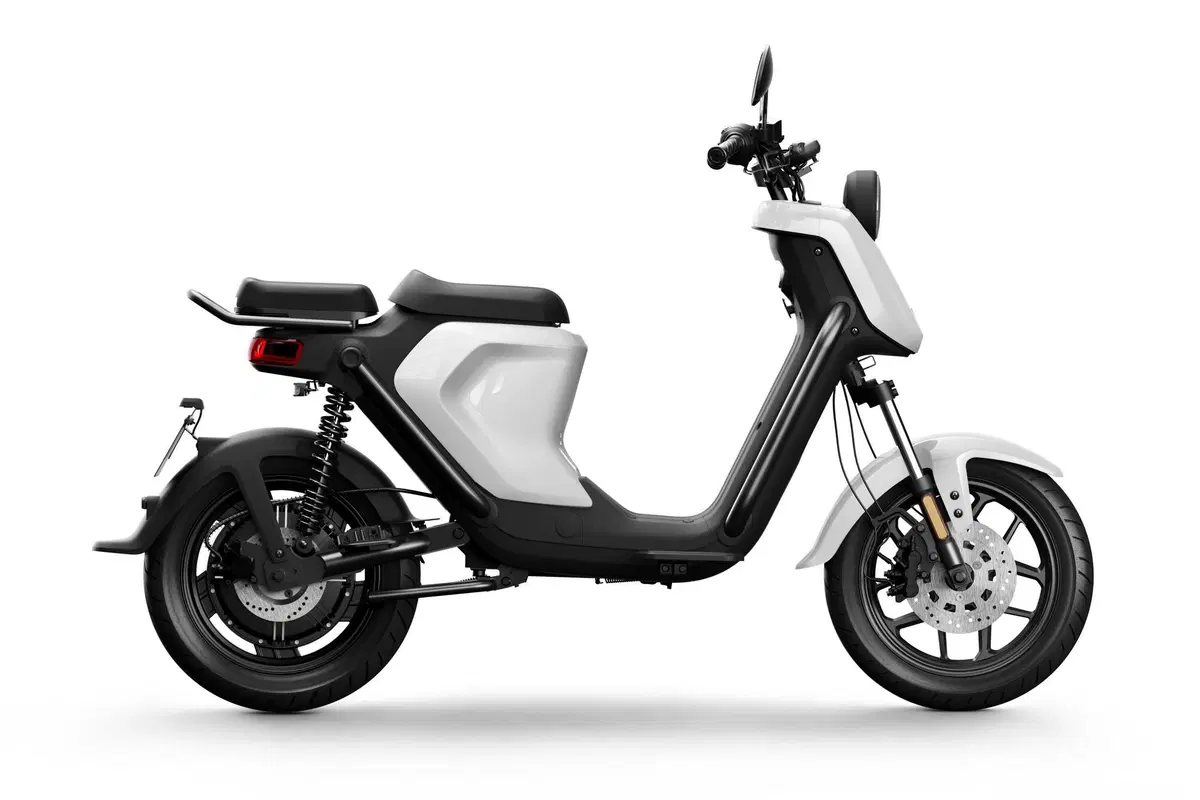 NIU presenta i nuovi scooter elettrici NQi GTS e UQi GT (11)