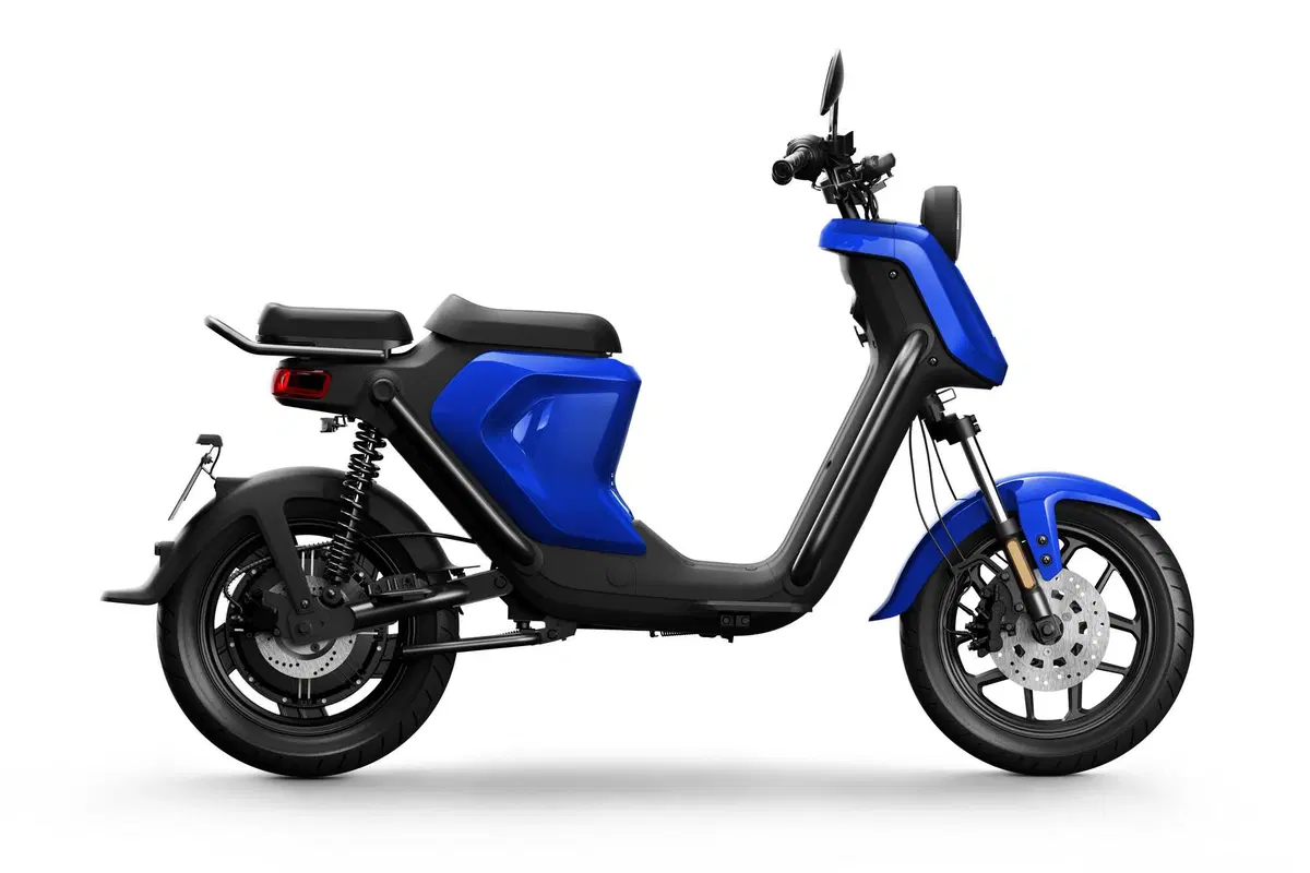 NIU presenta i nuovi scooter elettrici NQi GTS e UQi GT (12)
