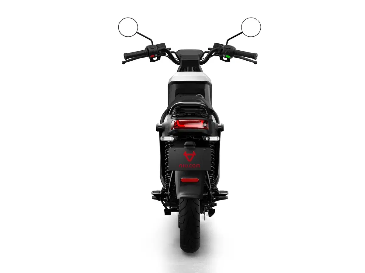 NIU presenta i nuovi scooter elettrici NQi GTS e UQi GT (17)