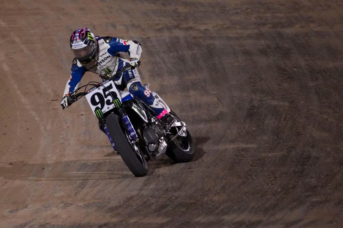 Yamaha MT-07 DT: storia di una Dirt Tracker moderna  (11)
