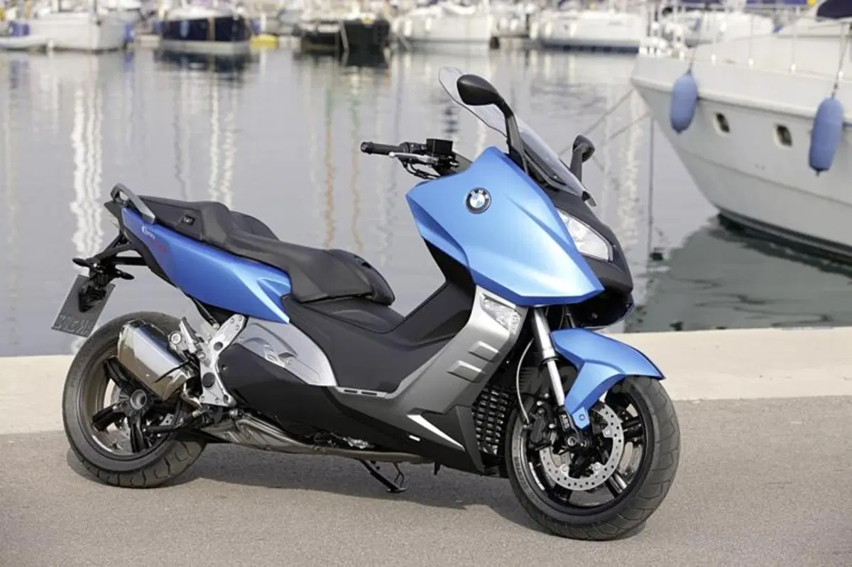 Andrea Buzzoni (BMW Motorrad Italia): “Nel 2013 vi stupiremo” (9)