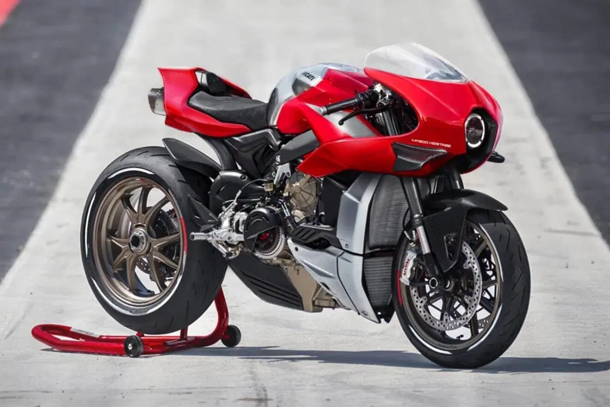 La Ducati Panigale V4 Heritage di Jakusa Design