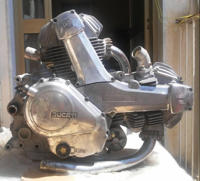 Ducati Pantha 500