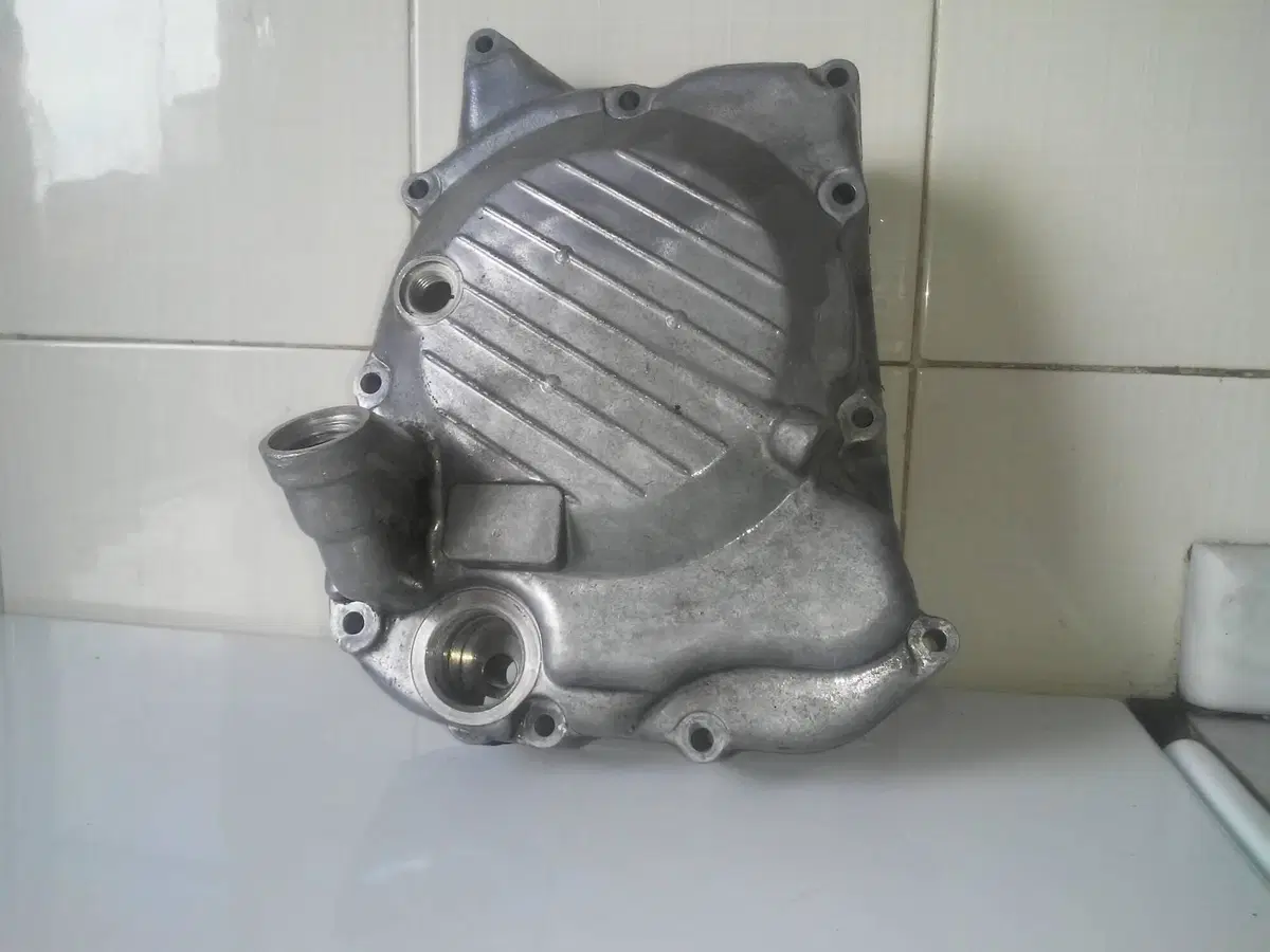 Ricambi motore Honda Foresight e Honda jazz 250 c (2)