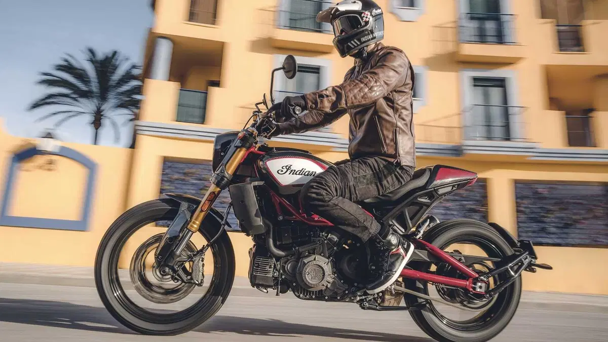 Indian FTR Carbon 2020. Foto e dati (16)