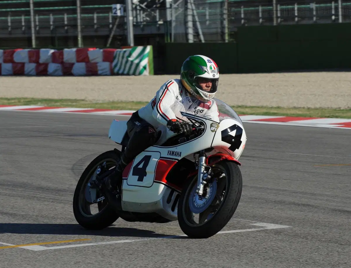 Agostini e Dovizioso raccontano la storia di Yamaha nelle gare (12)